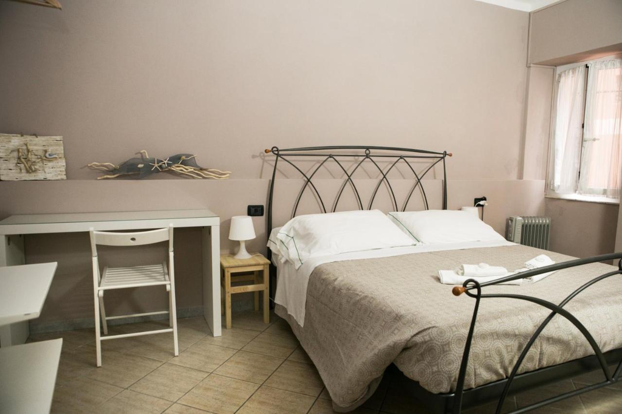 Vernazza2010 Rooms Eksteriør bilde